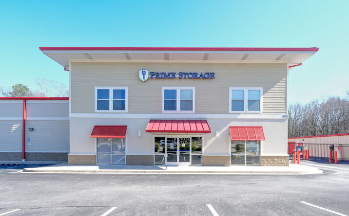 Pictures of Office property located at 450 Haywood Rd, Greenville, SC 29607 for lease - image #1