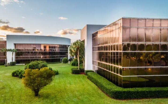 Pictures of Office property located at 580 Village Boulevard, West Palm Beach, FL 33409 for lease - image #1