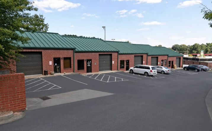 Pictures of Retail, Office, Industrial property located at 155 Heathersett Dr SW, Marietta, GA 30064 for lease - image #1