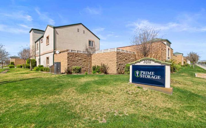 Pictures of Office property located at 3010 N Perris Blvd, Perris, CA 92571 for lease - image #1