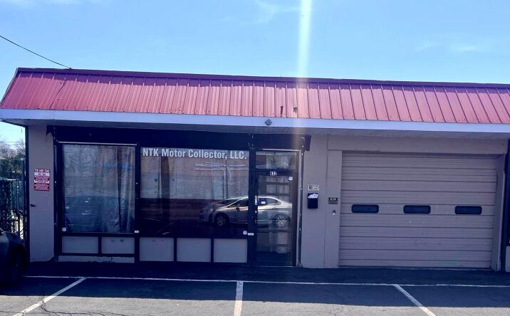 Pictures of Retail property located at 632 Long Island Avenue, Babylon, NY 11729 for lease - image #1