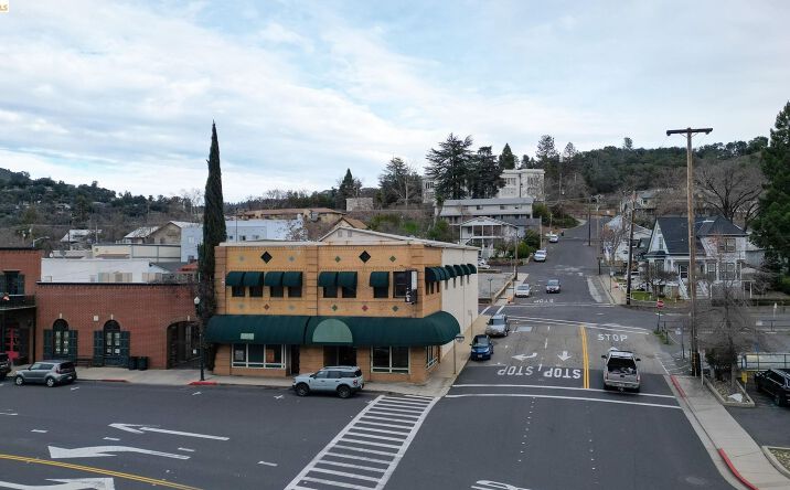 Pictures of Special Purpose property located at 229 S Washington St, Sonora, CA 95370 for lease - image #1