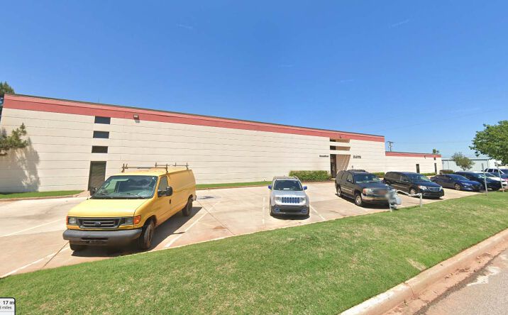 Pictures of Retail property located at 3017 N Stiles Ave, Oklahoma City, OK 73105 for lease - image #1