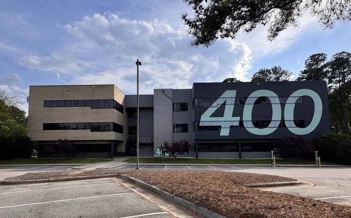 Pictures of Office property located at 400 Park Offices Drive, Durham, NC 27713 for lease - image #1