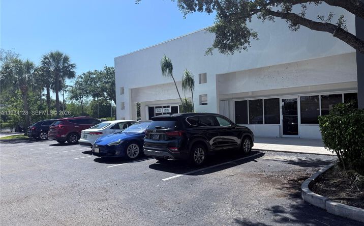 Pictures of Office property located at 5369 N Nob Hill Rd # 5369, Sunrise, FL 33351 for lease - image #1