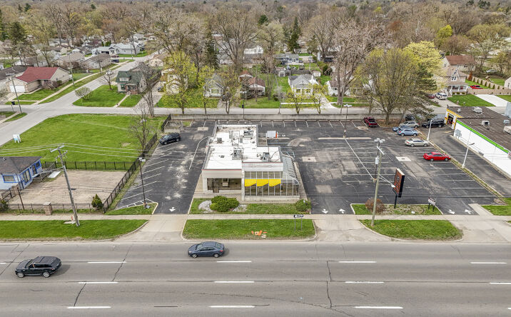 Pictures of Retail, Restaurant, Office property located at 15839 Telegraph Rd, Redford Township, MI 48239 for lease - image #1