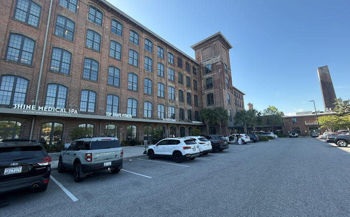 Pictures of Retail, Office property located at 701 E Bay St, Charleston, SC 29403 for lease - image #1