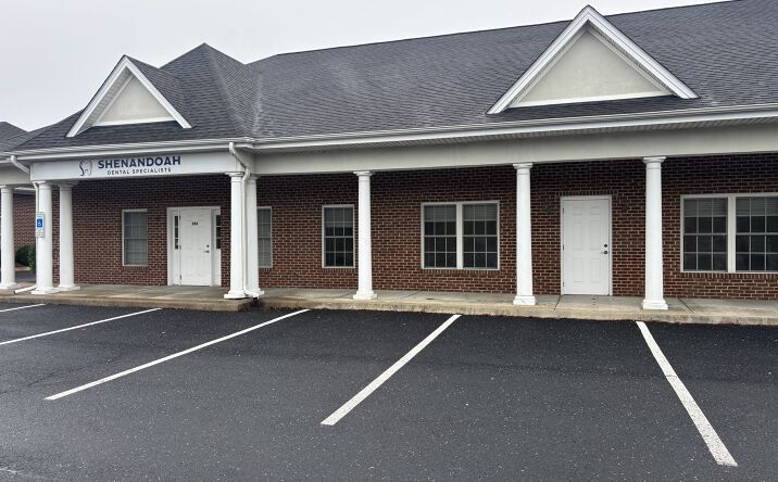 Pictures of Office property located at 1557 Commerce Rd, Staunton, VA 24401 for lease - image #1
