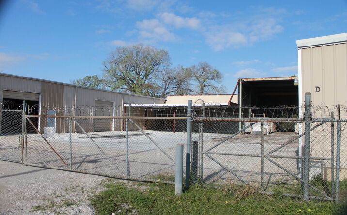 Pictures of Industrial property located at 6302 St Augustine St, Houston, TX 77021 for lease - image #1