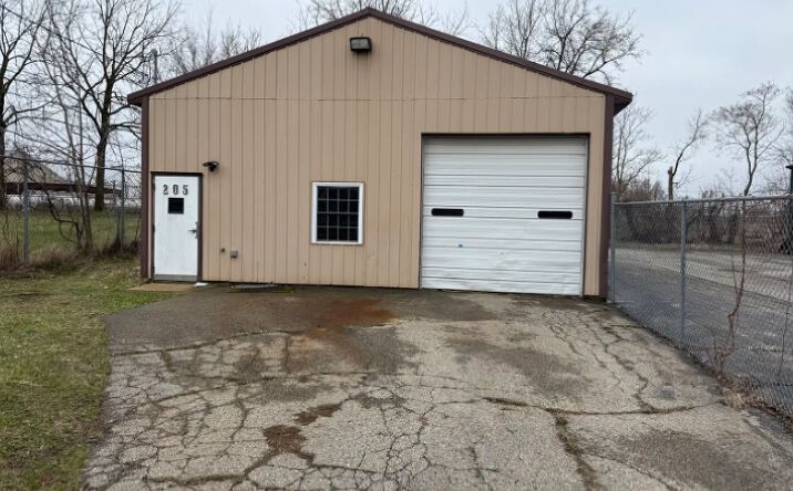 Pictures of Industrial property located at 205 Bell St, Lansing, MI 48906 for lease - image #1