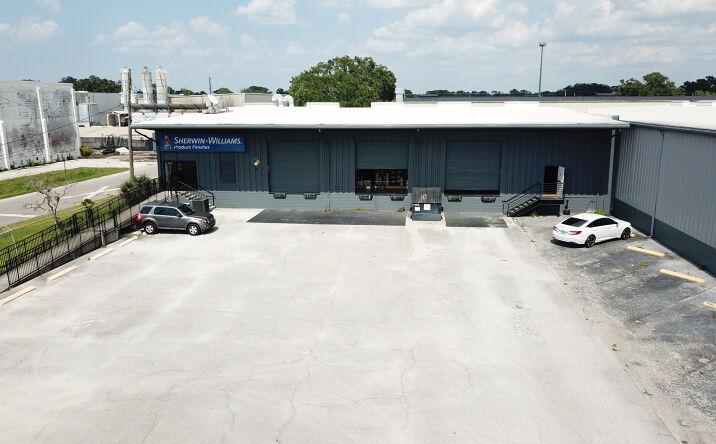 Pictures of Industrial property located at 3059 Pennington Rd, Orlando, FL 32804 for lease - image #1