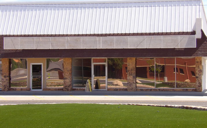 Pictures of Retail, Office, Restaurant property located at 206 East Broadway Street, Andrews, TX 79714 for lease - image #1