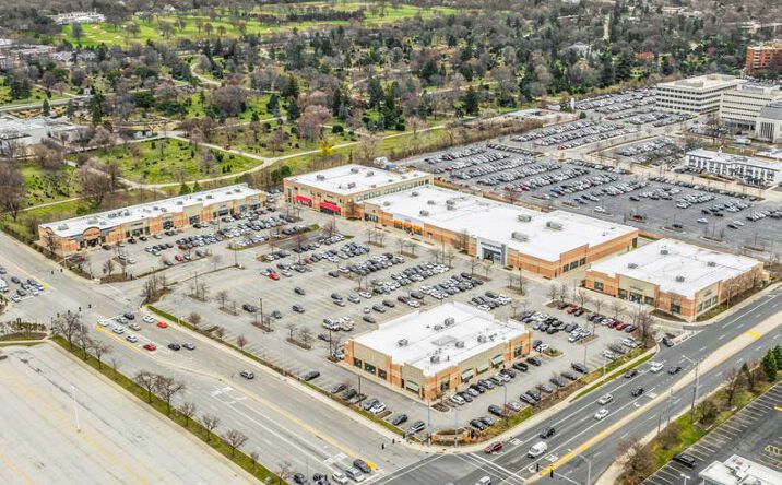 Pictures of Retail property located at Skokie Blvd & Golf Rd, Skokie, IL 60076 for lease - image #1