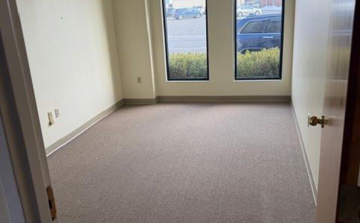 Pictures of Retail, Office property located at 203 Locust St, Hartford, CT 06114 for lease - image #1