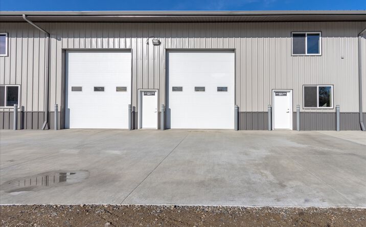 Pictures of Office, Industrial, Special Purpose property located at 2800 Bench Boulevard, Billings, MT 59105 for lease - image #1