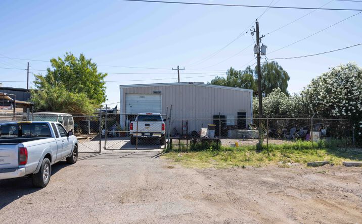 Pictures of Industrial property located at 4001 E Madison St, Phoenix, AZ 85034 for lease - image #1