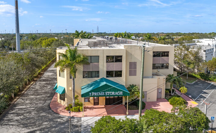 Pictures of Retail, Office, Industrial property located at 3220 Fairlane Farms Rd, Wellington, FL 33414 for lease - image #1