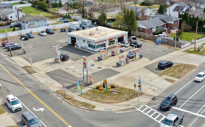 Pictures of Retail, Land property located at 444 Commack Rd, Commack, NY 11725 for lease - image #1