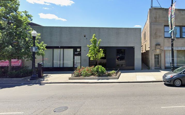 Pictures of Office property located at 4827 W Irving Park Road, Chicago, IL 60641 for lease - image #1