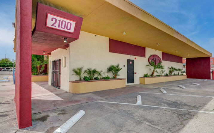 Pictures of Retail property located at 2100 East Fremont Street, Las Vegas, NV 89101 for lease - image #1