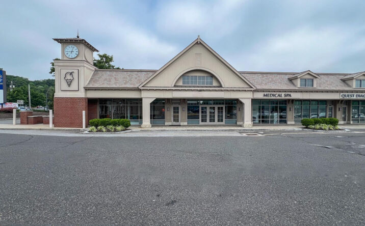 Pictures of Retail, Restaurant property located at 942 White Plains Road, Trumbull, CT 06611 for lease - image #1