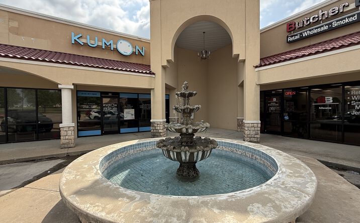 Pictures of Retail, Office property located at 13720 East 86th St N, Owasso, OK 74055 for lease - image #1