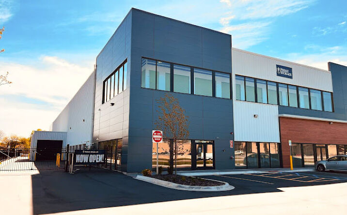 Pictures of Retail, Industrial property located at 27900 Hoover Rd, Warren, MI 48093 for lease - image #1