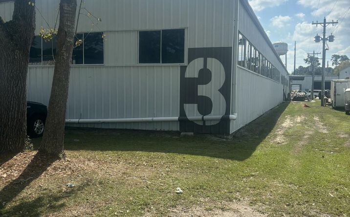 Pictures of Industrial property located at 1204 Fording Island Road # B, Bluffton, SC 29910 for lease - image #1
