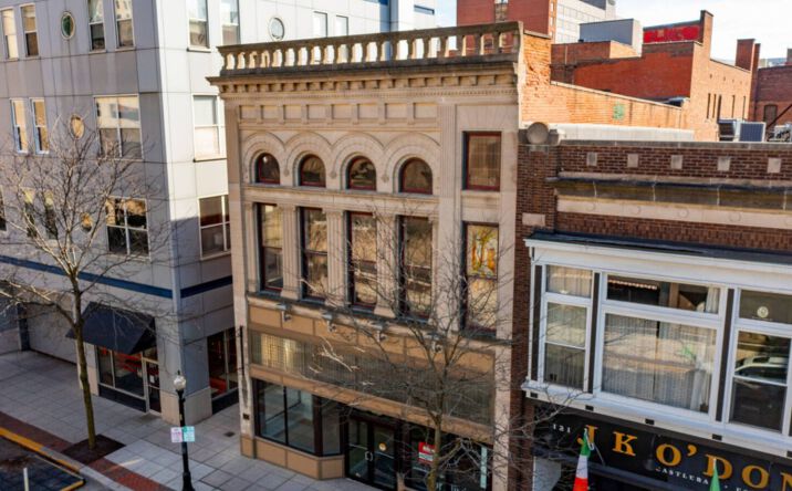 Pictures of Office property located at 119 W Wayne St, Fort Wayne, IN 46802 for lease - image #1