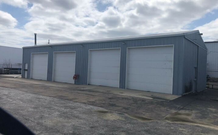 Pictures of Industrial property located at 534 Middle Ave, Aurora, IL 60506 for lease - image #1