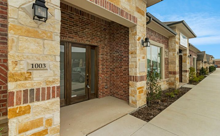 Pictures of Retail, Office property located at 7912 Preston Rd Ste 1003, Frisco, TX 75034 for lease - image #1