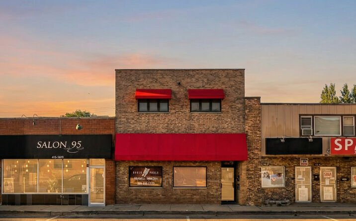 Pictures of Retail, Office property located at 4921 W 95th St, Oak Lawn, IL 60453 for lease - image #1