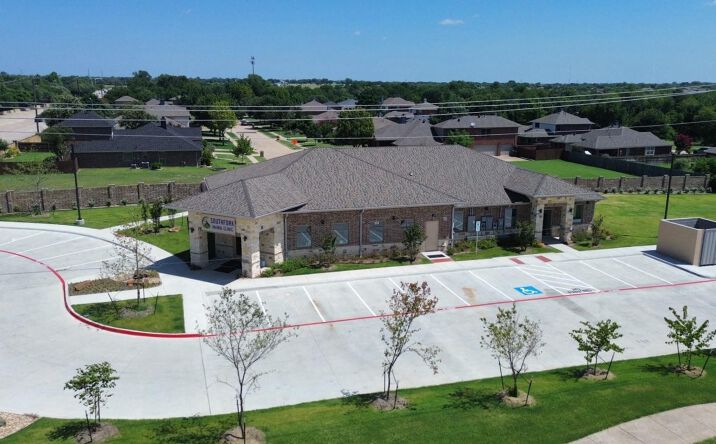 Pictures of Industrial property located at 1020 N Murphy Rd, Murphy, TX 75094 for lease - image #1
