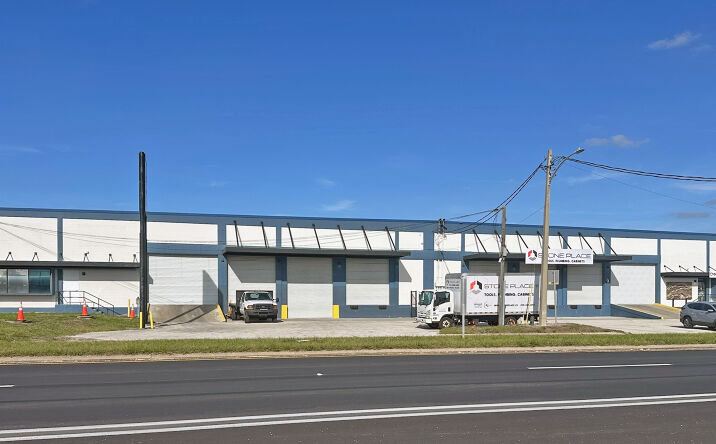 Pictures of Industrial property located at 1915 N Orange Blossom Trl, Orlando, FL 32804 for lease - image #1