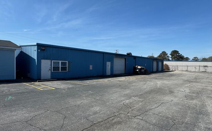 Pictures of Office property located at 951 Carl Vinson Pkwy, Centerville, GA 31028 for lease - image #1