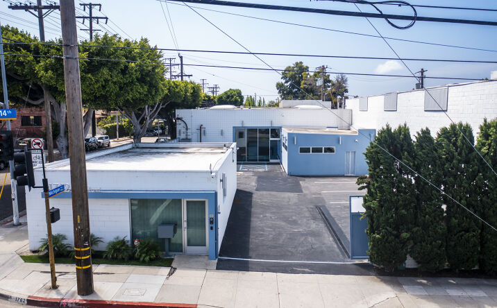 Pictures of Office property located at 1762 14th St, Santa Monica, CA 90404 for lease - image #1