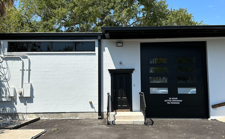Pictures of Retail, Office, Special Purpose property located at 1520 Center St, Houston, TX 77007 for lease - image #1