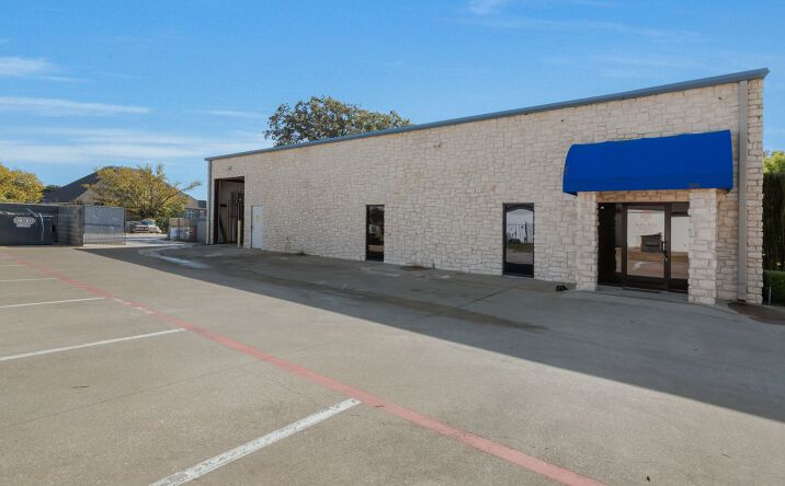 Pictures of Industrial property located at 2317 Michigan Ct, Arlington, TX 76016 for lease - image #1