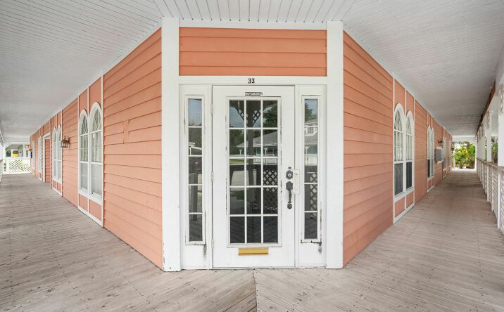 Pictures of Retail, Office property located at 1342 Colonial Blvd, Fort Myers, FL 33061 for lease - image #1