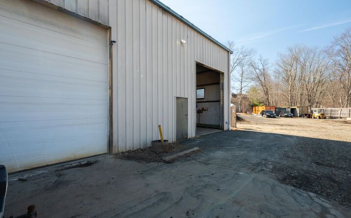 Pictures of Industrial property located at 8 Dunham Dr, New Fairfield, CT 06812 for lease - image #1
