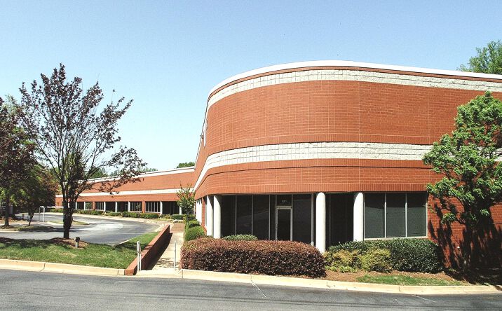 Pictures of Industrial property located at 1257 Kennestone Circle, Marietta, GA 30066 for lease - image #1