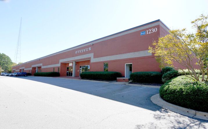 Pictures of Industrial property located at 1230 Kennestone Circle, Marietta, GA 30066 for lease - image #1