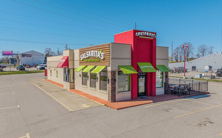 Pictures of Retail, Restaurant property located at 4077 Indiana 261, Newburgh, IN 47630 for lease - image #1