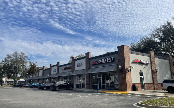 Pictures of Retail property located at 12961 N Main St., Jacksonville, FL 32218 for lease - image #1