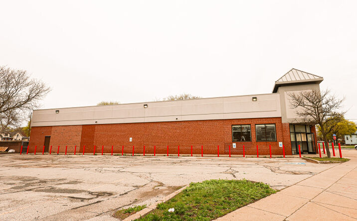 Pictures of Retail property located at 533-537 Portland Ave, Rochester, NY 14621 for lease - image #1