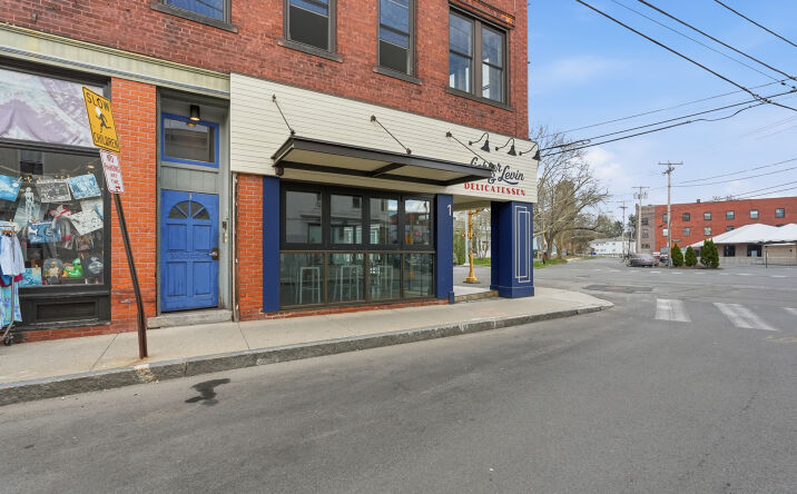 Pictures of Retail, Restaurant property located at 1 Market St, Northampton, MA 01060 for lease - image #1