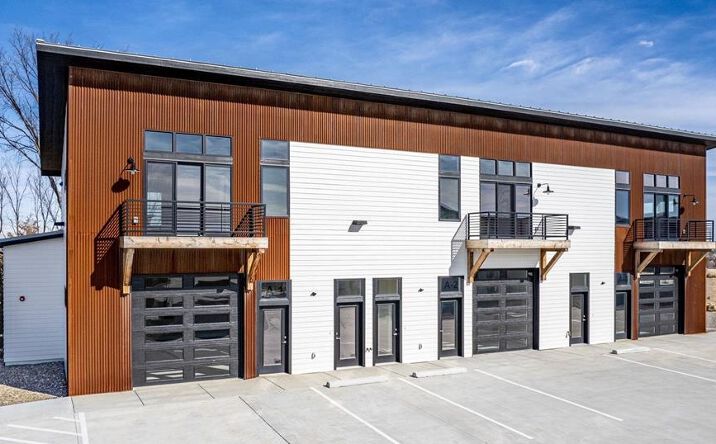 Pictures of Industrial property located at 3600 Thomas Court, Lawrence, KS 66046 for lease - image #1