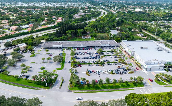 Pictures of Retail property located at 4956 - 4966 Le Chalet Blvd, Boynton Beach, FL 33436 for lease - image #1
