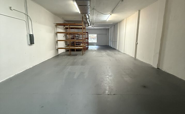 Pictures of Industrial property located at 206 W Bay Dr, Largo, FL 33770 for lease - image #1