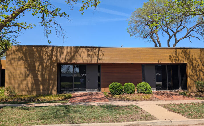 Pictures of Office property located at 1300 E Lewis St, Wichita, KS 67211 for lease - image #1